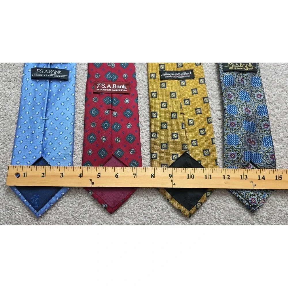 Jos A‎ Bank Tie Lot of 4 Mens 100% Silk Paisley Geometric Multicolor
